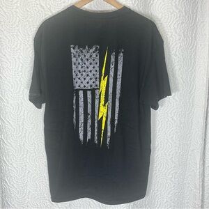 AMERICAN Electrician Flag Tee - Patriotic and Proud - Distressed Design